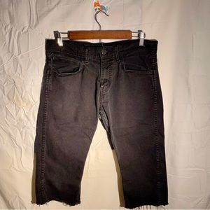 Levi’s 513 Black Cut Off Long Jorts (32)